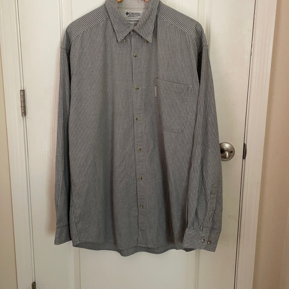 Columbia Long Sleeve shirt size XL